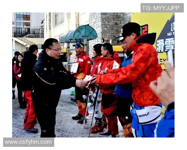 成都攀岩队创新盯防策略助力运动员提升竞技水平与安全保障